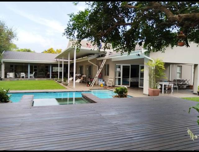 8 BEDROOM HOUSE FOR SALE IN EMPANGENI CENTRAL